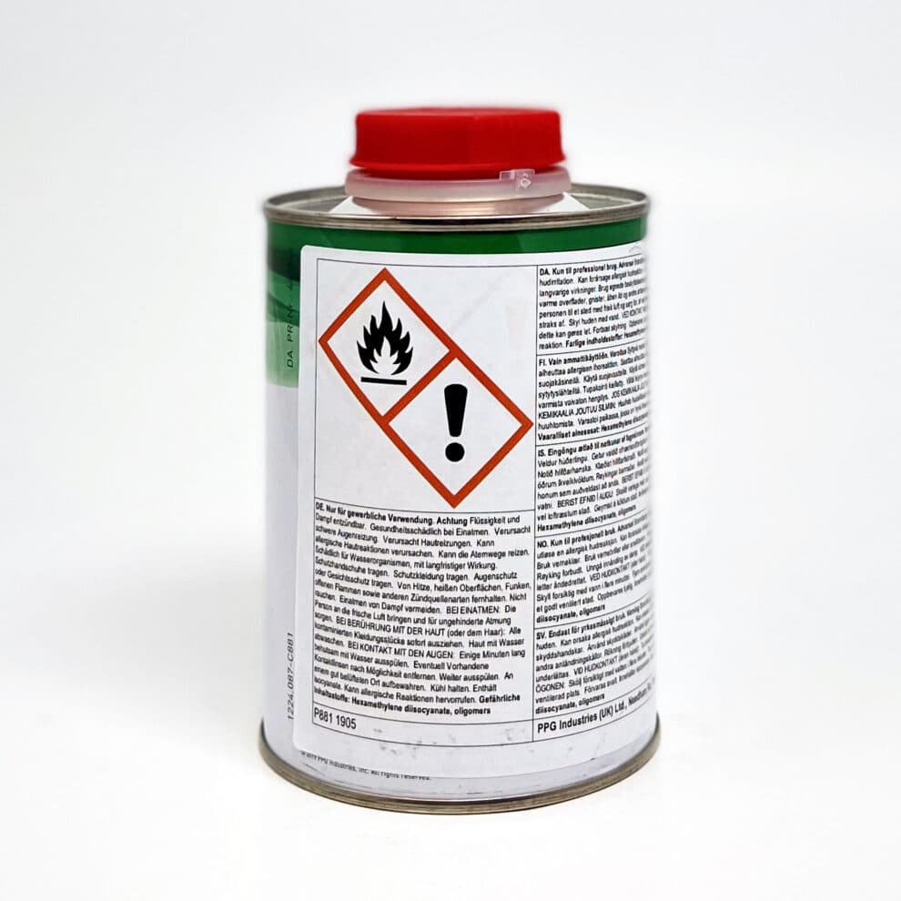 D841 Medium MS Hardener bak