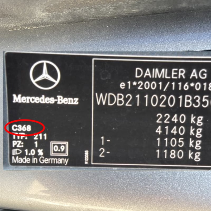 Lakk kode mercedes